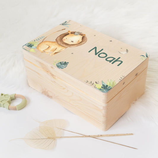 Erinnerungsbox Löwe mit Wunschnamen - Dschungelmotiv